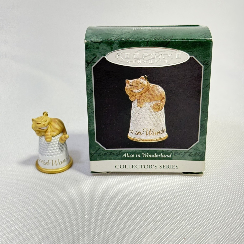 Alice In Wonderland CHESHIRE CAT‎ Hallmark Keepsake Ornament 1998 4th In Series